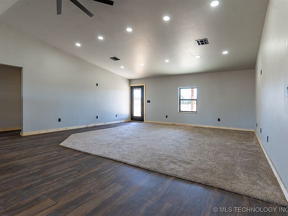 4th image of 52368 W 148th St S