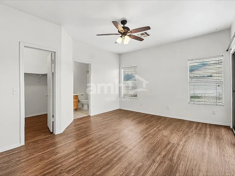 5706 E Forge Cir — Photo 8