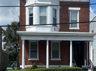 33 Robinson Ave, Newburgh, NY 12550