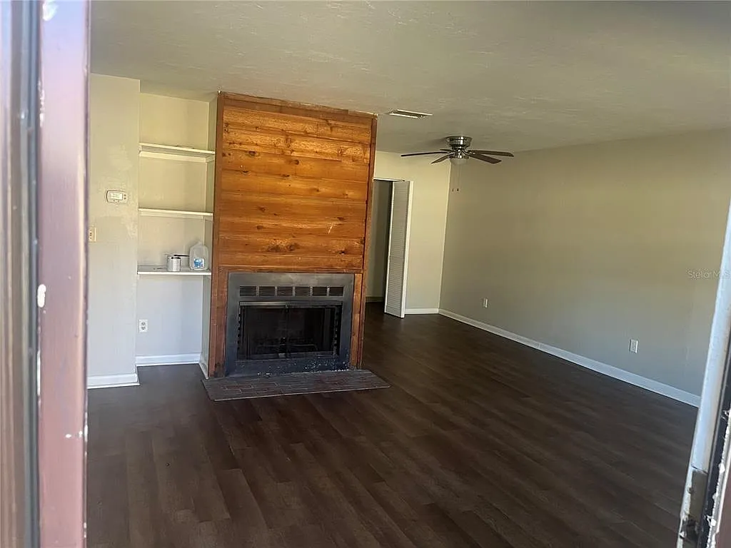 2 bed, 1.0 bath, 800 sqft, $1,000 — Photo 4