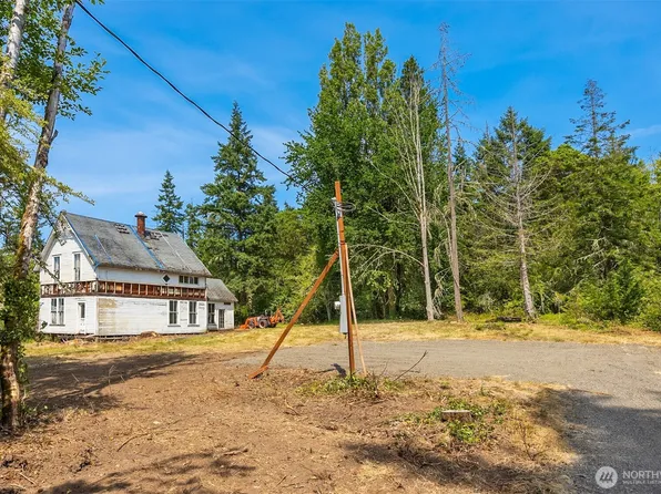 3634 Campbell Street NE, Bainbridge Island, WA 98110