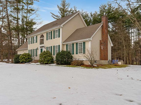 2nd image of 34 Buckingham Dr