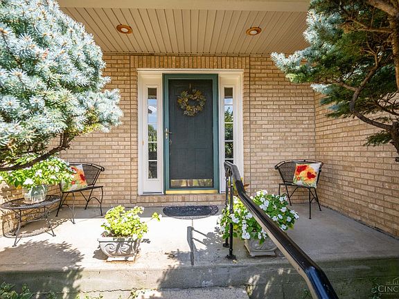 4th image of 4822 Sarah Dr
