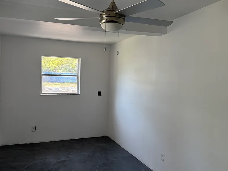 4034 S West Shore Blvd — Photo 16
