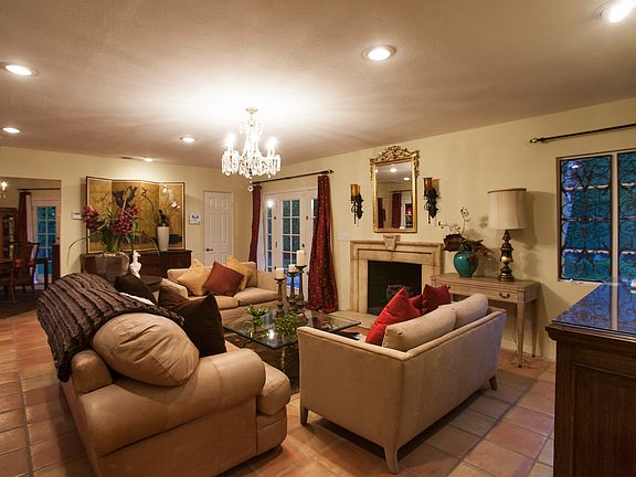 2nd image of 2070 N Via Norte