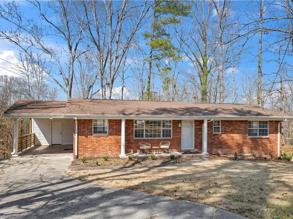 2440 Edgewater Dr SW, Atlanta, GA 30311