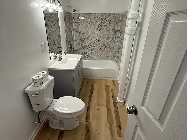 827 Ferguson St #1 — Photo 16