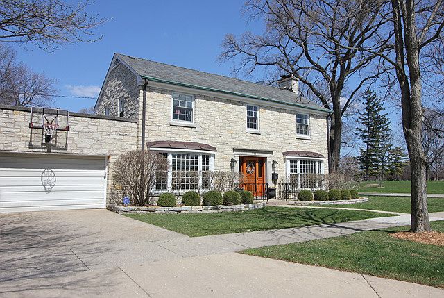 1st image of 1104 Greenfield St