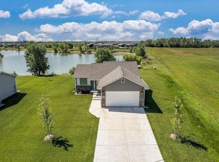 2341 W Country Lakes St, Haysville, KS 67060