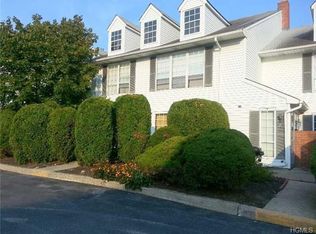 36 The Rise, Warwick, NY 10990