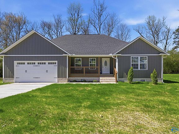 2nd image of 317 Creekside Dr