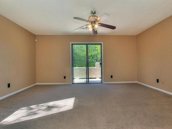 5th image of 3202 S 104th Ln