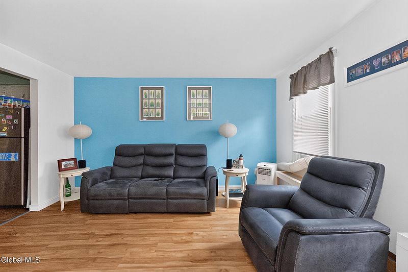 5th image of 1015 1st Street
