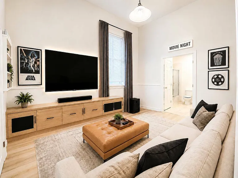 243 Waller St — Photo 10
