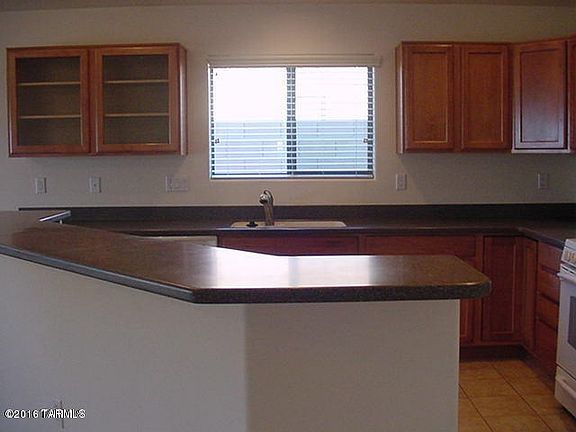 20110608234726216927000000-o[1]