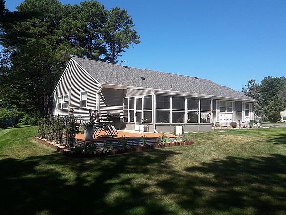 2nd image of 6 Brooklane Ct #60