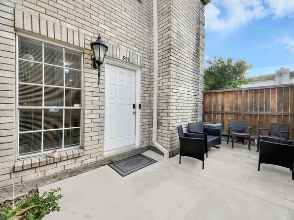 3800 Tanglewilde St APT 301, Houston, TX 77063