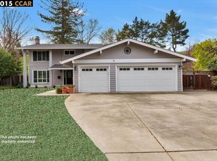 43 Horseshoe Ct, Walnut Creek, CA 94596