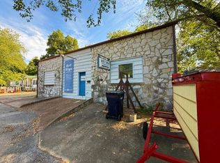 814 Bayou St, Batesville, AR 72501