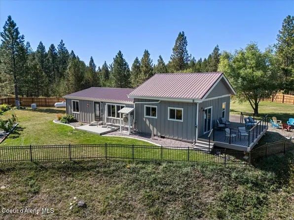 7497 E Forest View Rd, Athol, ID 83801