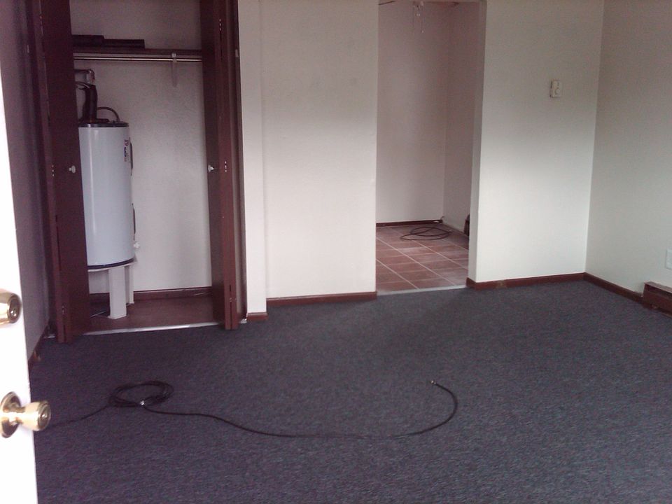 2nd image of 3575 Stickney Ave APT 4
