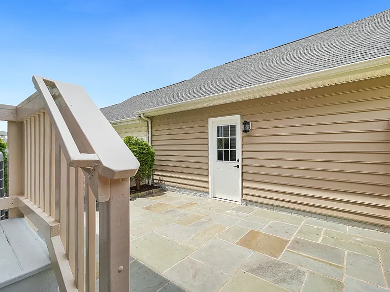22764 Autumn Breeze Ave — Photo 17