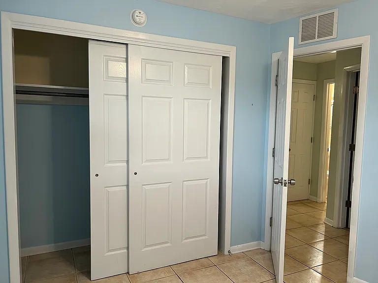20717 SW Beach Blvd — Photo 28