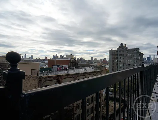 Rented by EXR | media 13