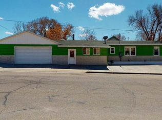 805 Walnut St, Rock Springs, WY 82901