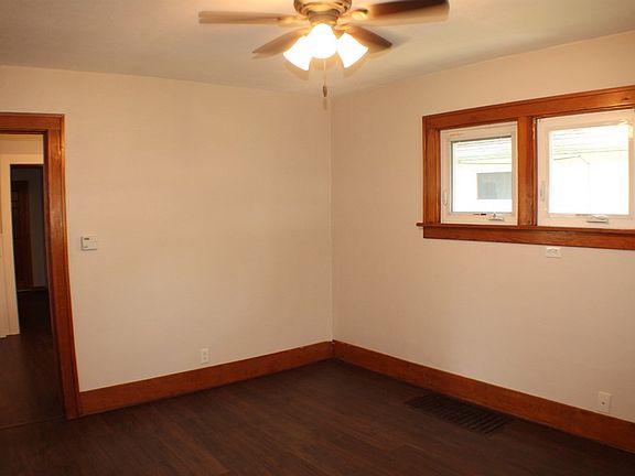 4th image of 502 S 31st St