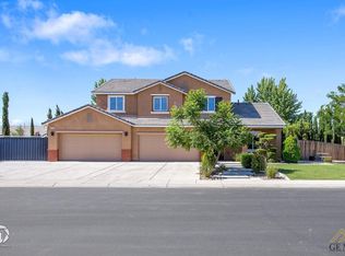 15606 Montalone Pl, Bakersfield, CA