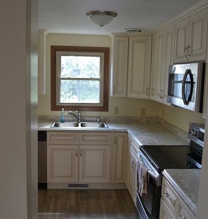 Lot's of natural sunlight!