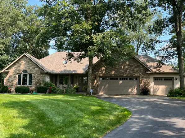 10030 Eagle Ct, Demotte, IN 46310