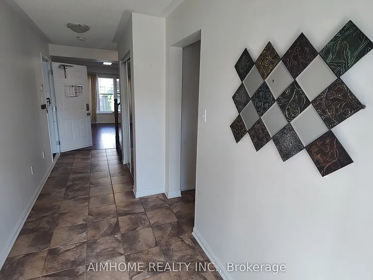 382 McJannett Ave — Photo 2