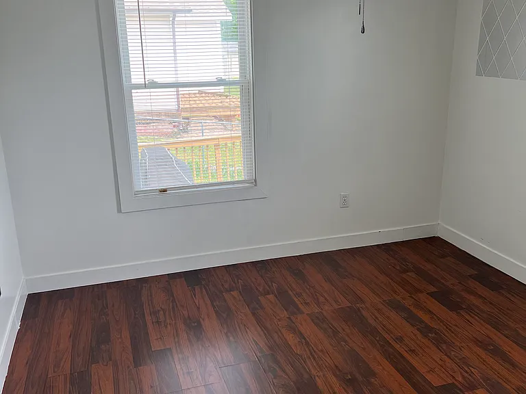 3318 112th Ave — Photo 11