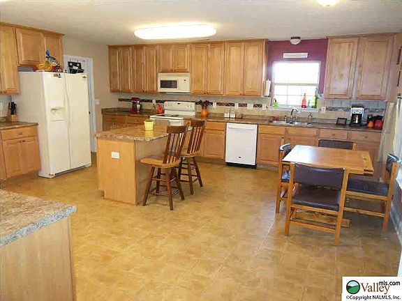 4th image of 101 Swan Pond Dr