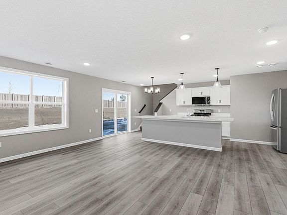 4th image of 10562 Goodview Ave S
