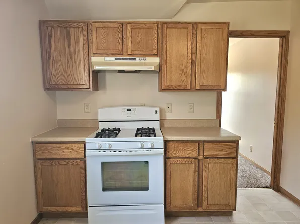 2810 17th St #2, Racine, WI 53405