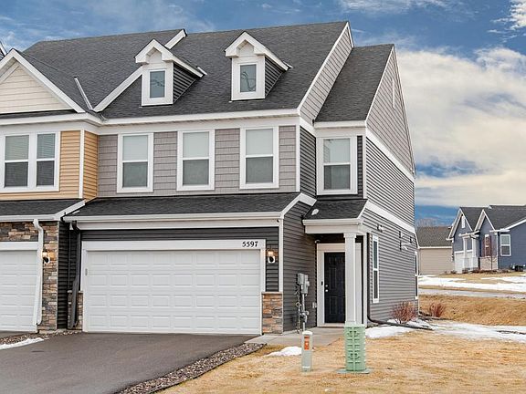 2nd image of 5597 Yucca Ln N