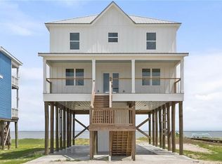 2626 Bridgeview Dr, Dauphin Island, AL 36528