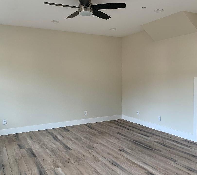 2nd image of 29 W Dunne Ave