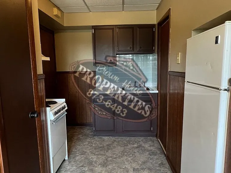 135 Oakland Rd — Photo 24