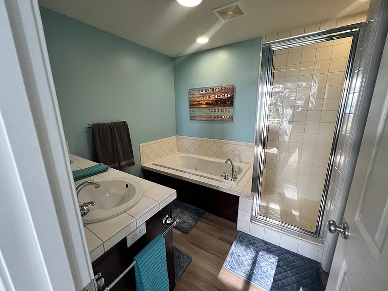 2030 NW Fargo Loop — Photo 11