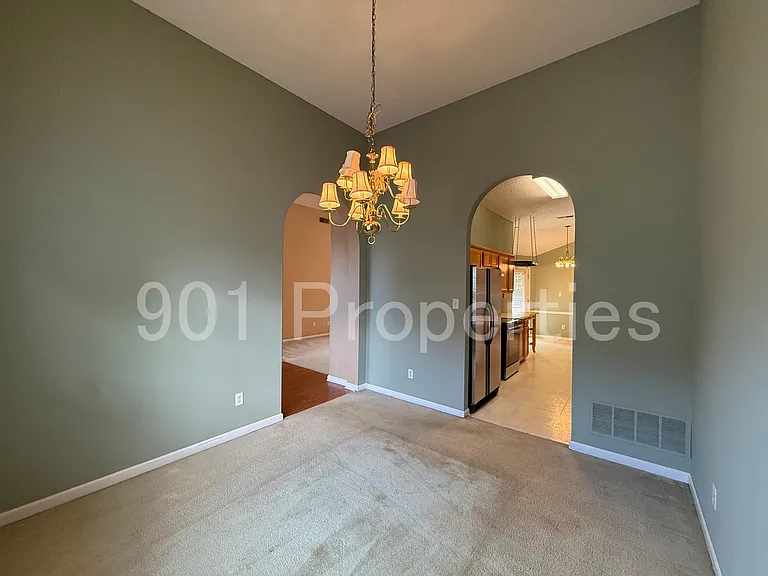 4957 Rivercrest Ln — Photo 4