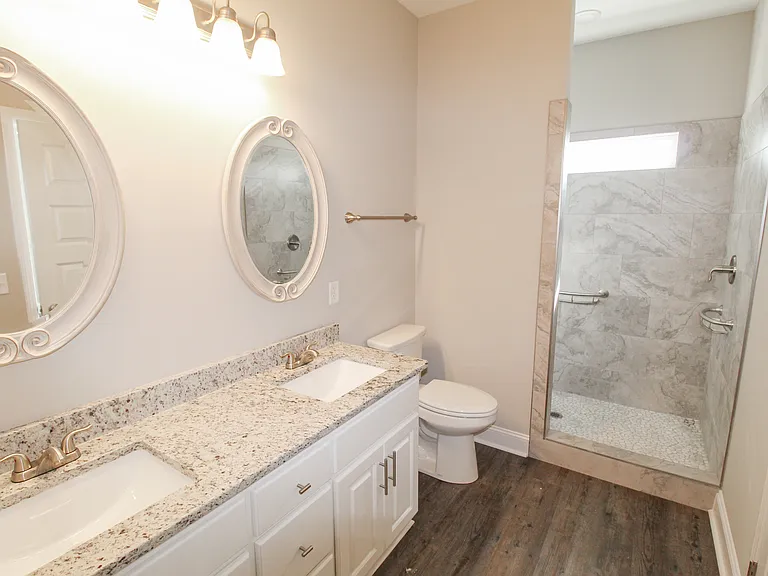 19 Grove Cir — Photo 4