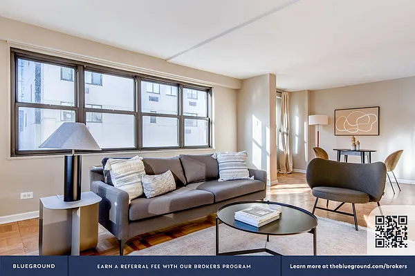 Rented by The Blueground | media 4
