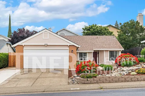 3421 Cobblestone Dr Photo 1