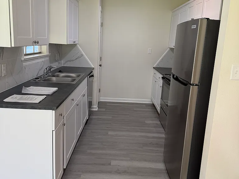 219 Wildwood Dr — Photo 9