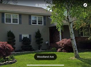 2 Woodland Ave, Matawan, NJ 07747