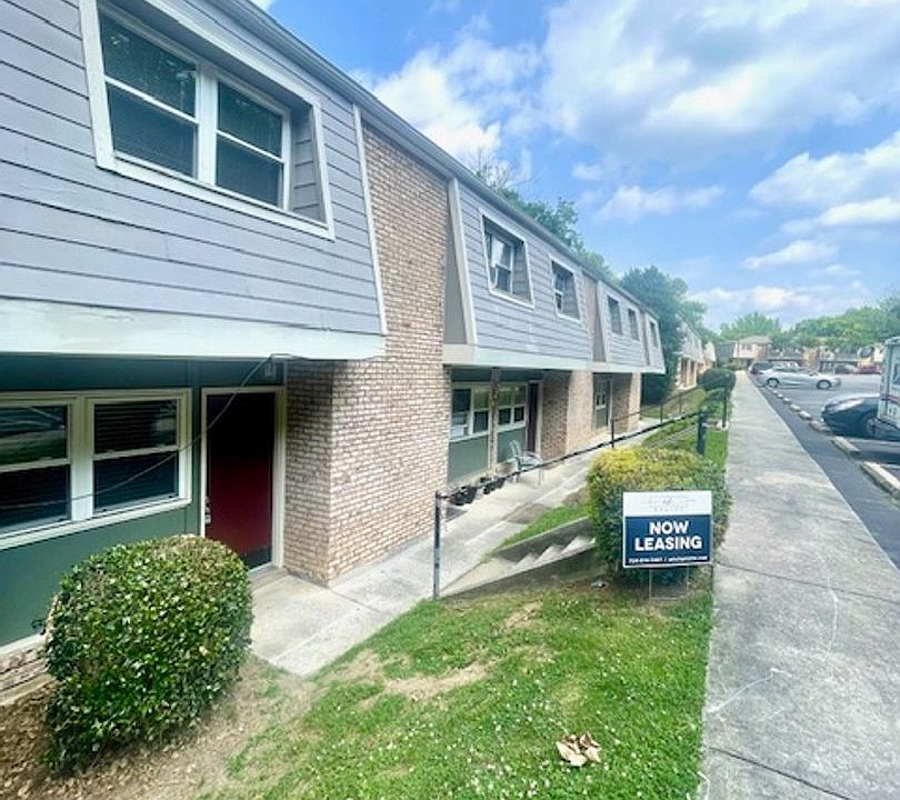 Chesney Woods Townhomes 260 Brookwood Ave NE Concord NC Zillow